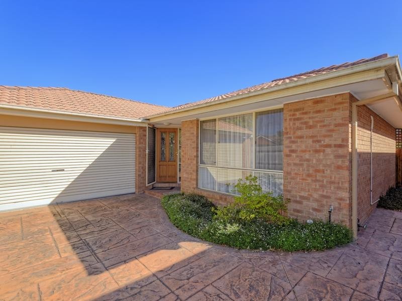 3/10 Renown Street, Burwood VIC 3125