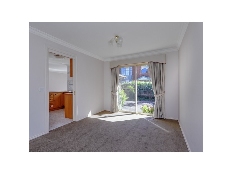 3/10 Renown Street, Burwood VIC 3125