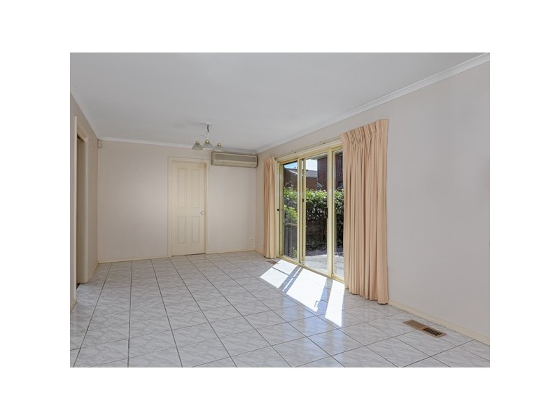 3/10 Renown Street, Burwood VIC 3125