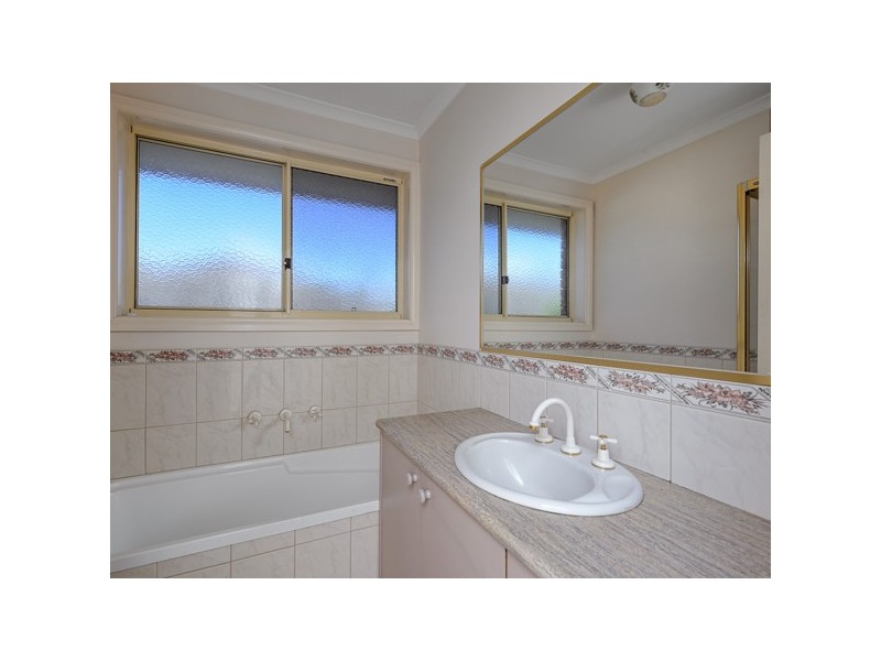 3/10 Renown Street, Burwood VIC 3125