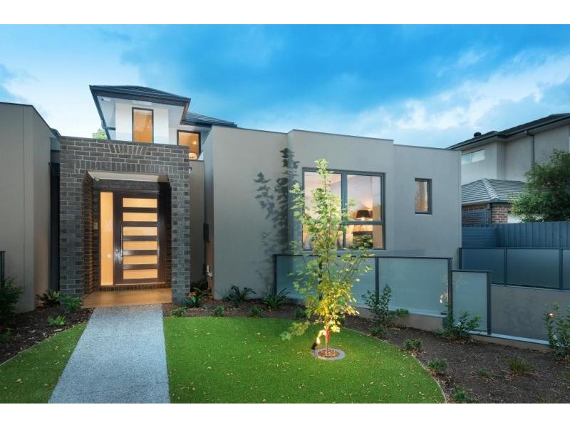 13 Warren Street, Burwood VIC 3125