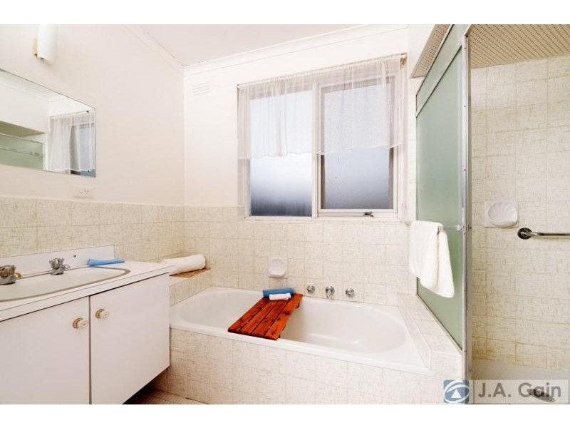 6/355 Elgar Road, Surrey Hills VIC 3127