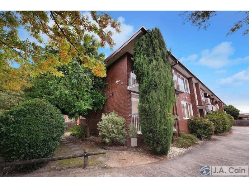 6/355 Elgar Road, Surrey Hills VIC 3127