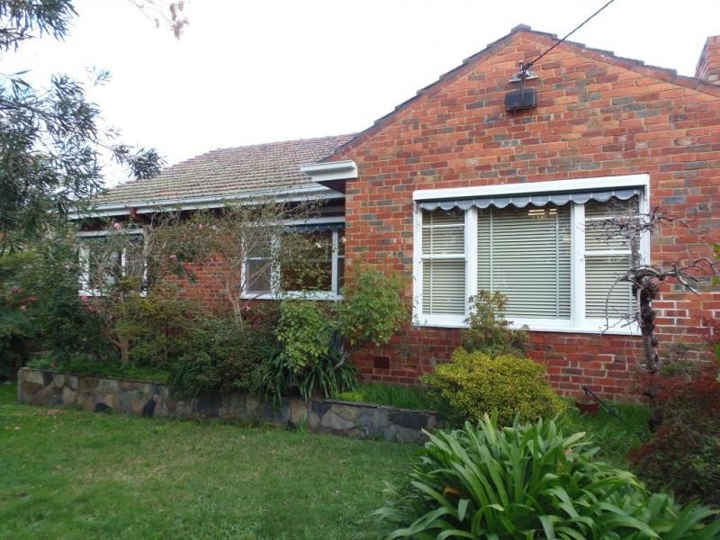 26 Fakenham Road, Ashburton VIC 3147