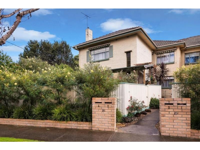 4/18 Essex Street, Glen Iris VIC 3146