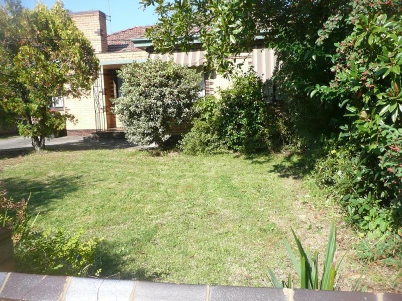 82 Rowen Street, Glen Iris VIC 3146