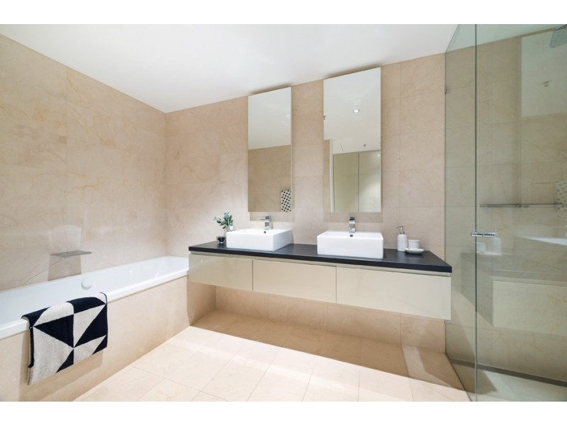 404/480 Riversdale Road, Hawthorn East VIC 3123