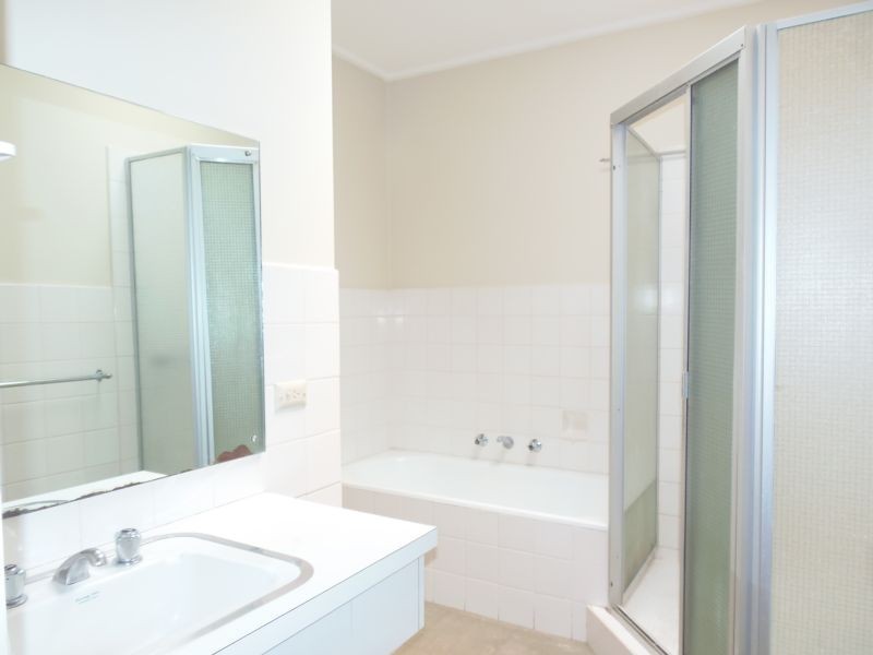 4/9 Glencairn Avenue, Camberwell VIC 3124