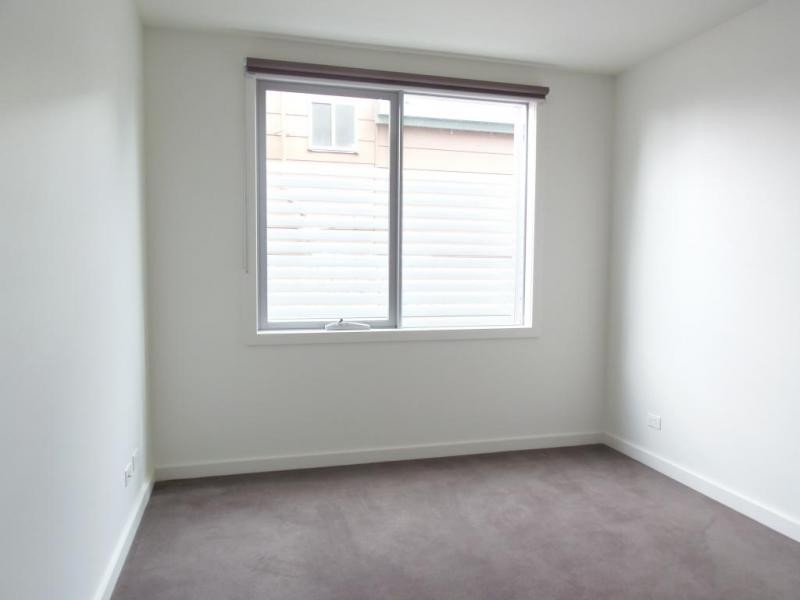 104/4 Kitmont Street, Murrumbeena VIC 3163