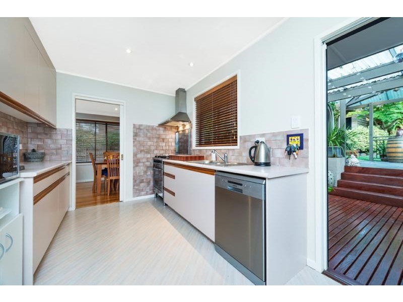 22 Ashwood Drive, Ashwood VIC 3147