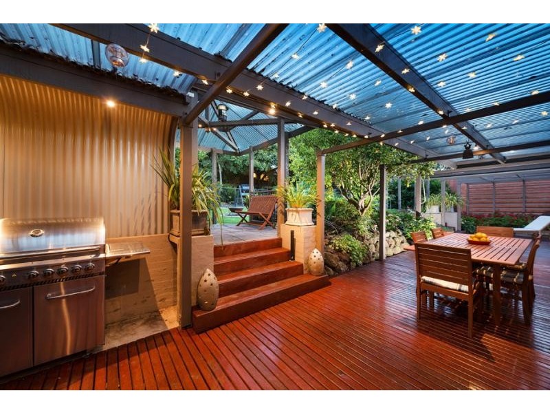 22 Ashwood Drive, Ashwood VIC 3147