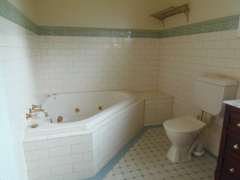 1 Kemp Street, Burwood VIC 3125