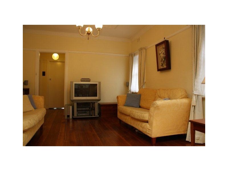 29 Loudon Road, Burwood VIC 3125