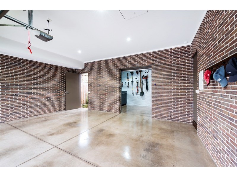 32 Flowerdale Road, Glen Iris VIC 3146