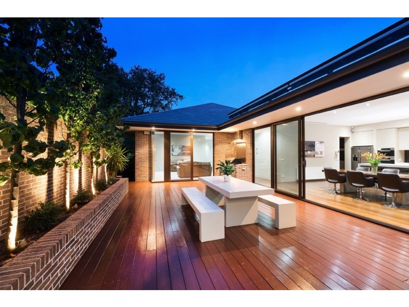 32 Flowerdale Road, Glen Iris VIC 3146