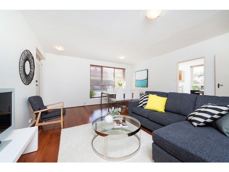 9/5 Holly Street, Camberwell VIC 3124