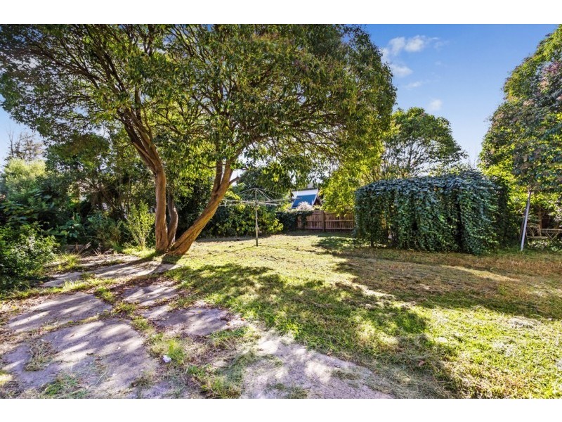 9 Meldan Street, Burwood VIC 3125