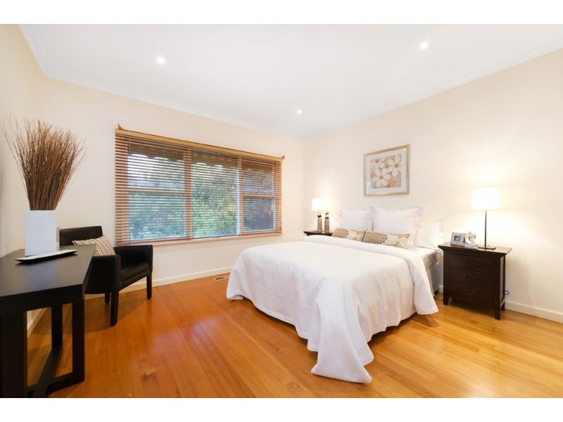 10 Anthony Crescent, Box Hill North VIC 3129