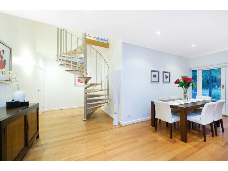 10 Anthony Crescent, Box Hill North VIC 3129
