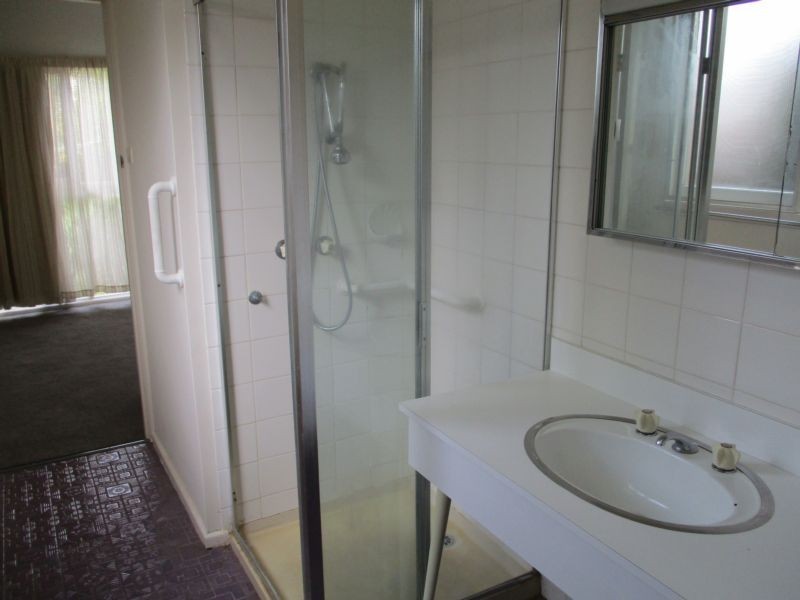 4 Leopold Street, Burwood VIC 3125