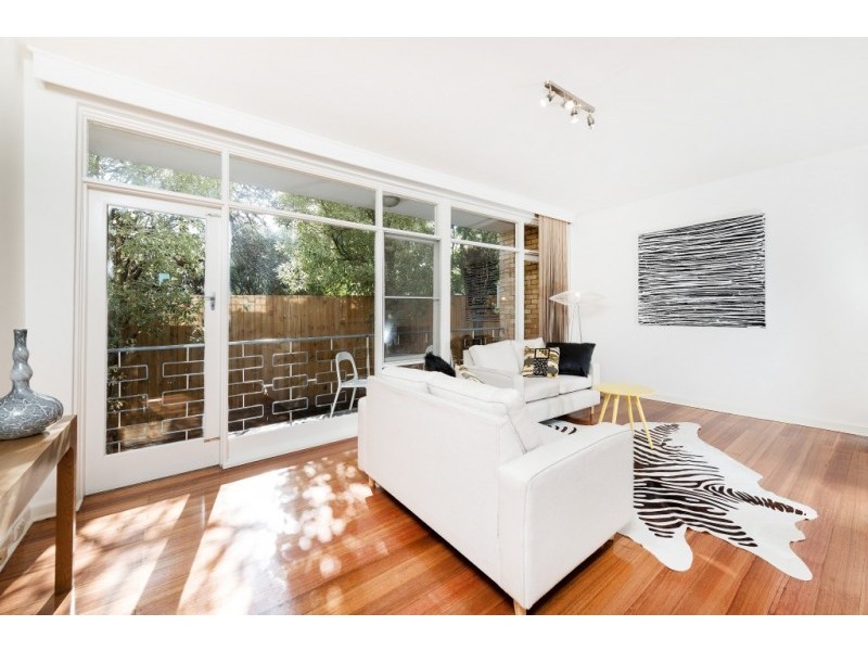 6/13 Myrniong Street, Glen Iris VIC 3146