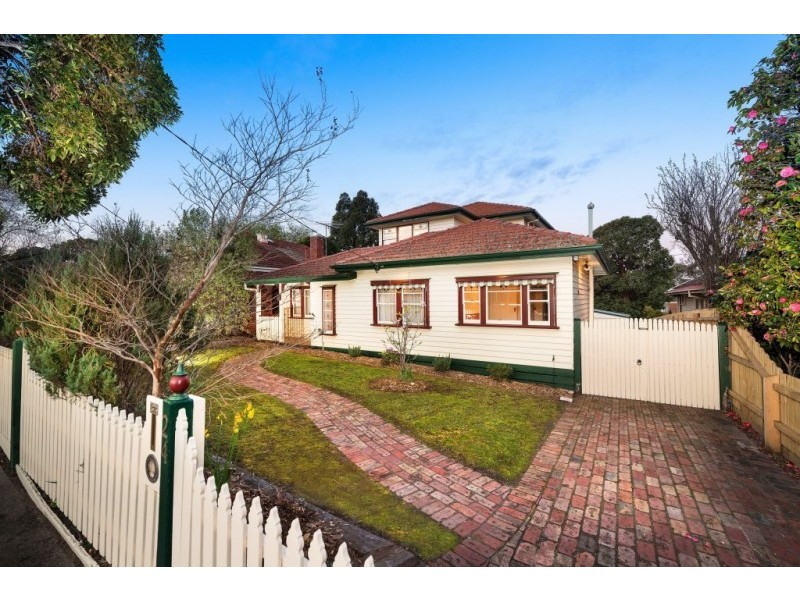 24 Roslyn Street, Burwood VIC 3125