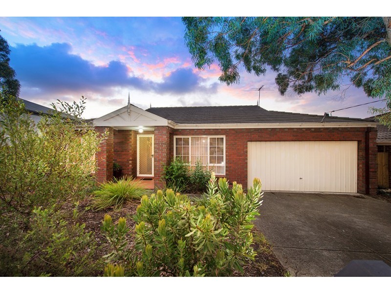 40 Branksome Grove, Blackburn South VIC 3130