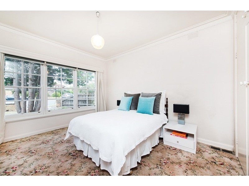 36 Latrobe Court, Caulfield South VIC 3162