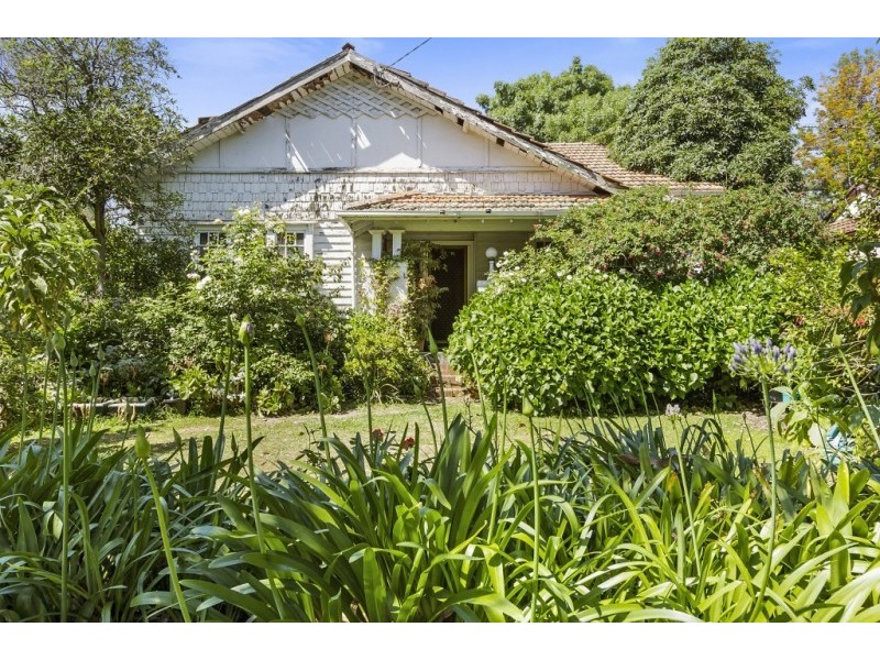 6 Straughan Street, Glen Iris VIC 3146