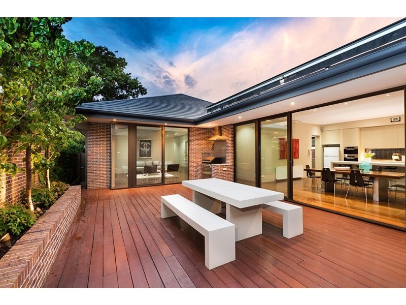 32 Flowerdale Road, Glen Iris VIC 3146