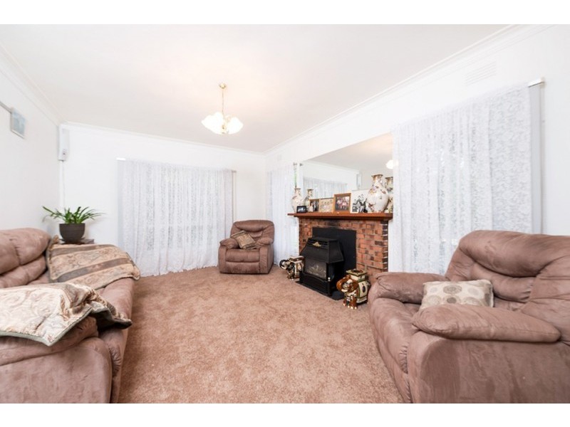 8 Ashby Court, Chadstone VIC 3148