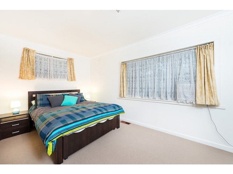 8 Ashby Court, Chadstone VIC 3148