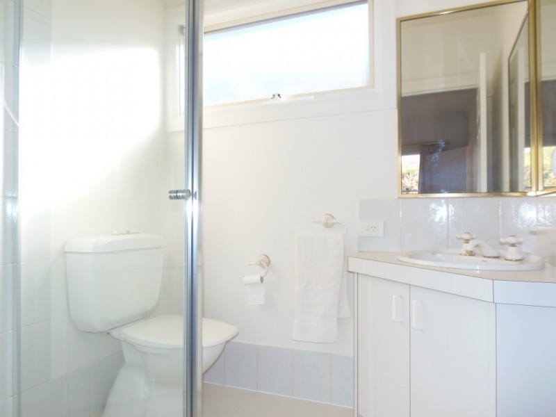 1/44 Summerhill Road, Glen Iris VIC 3146