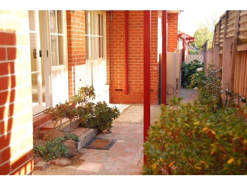 1/44 Summerhill Road, Glen Iris VIC 3146