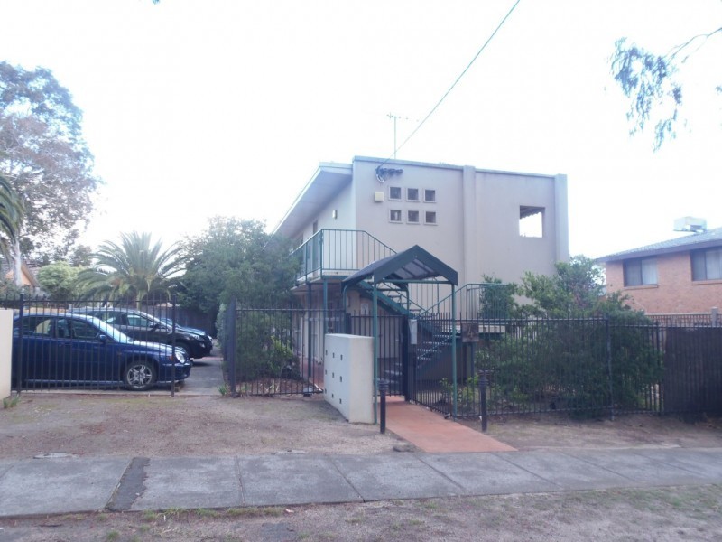 4/4 Kent Street, Glen Iris VIC 3146