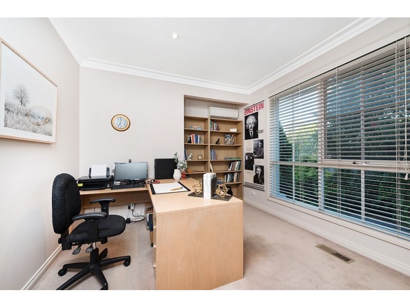 2/37 Donna Buang Street, Camberwell VIC 3124