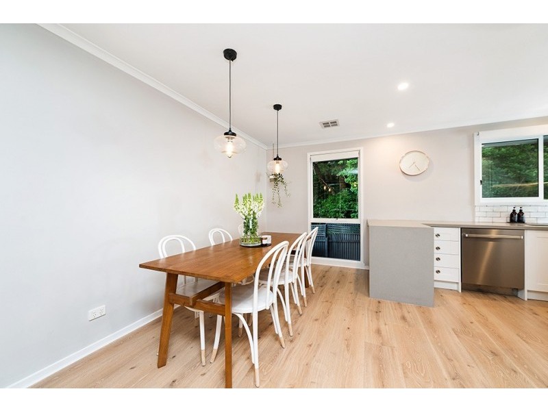 2/2 Jickell Avenue, Glen Iris VIC 3146