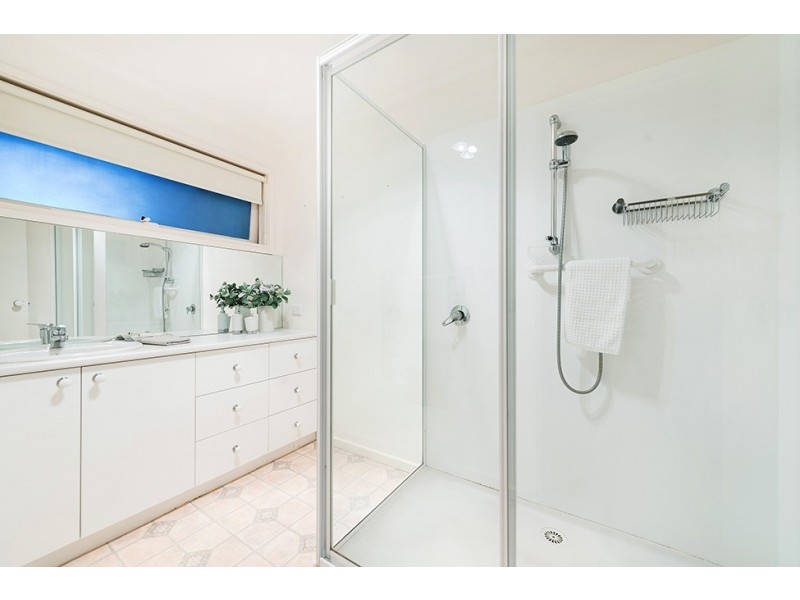 3/59 Athelstan Road, Camberwell VIC 3124