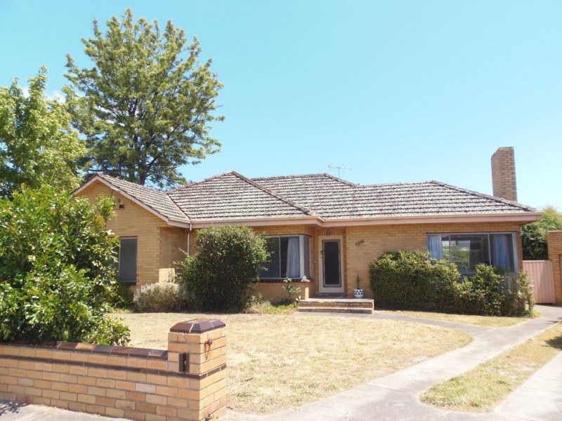 34 Latrobe Court, Caulfield South VIC 3162