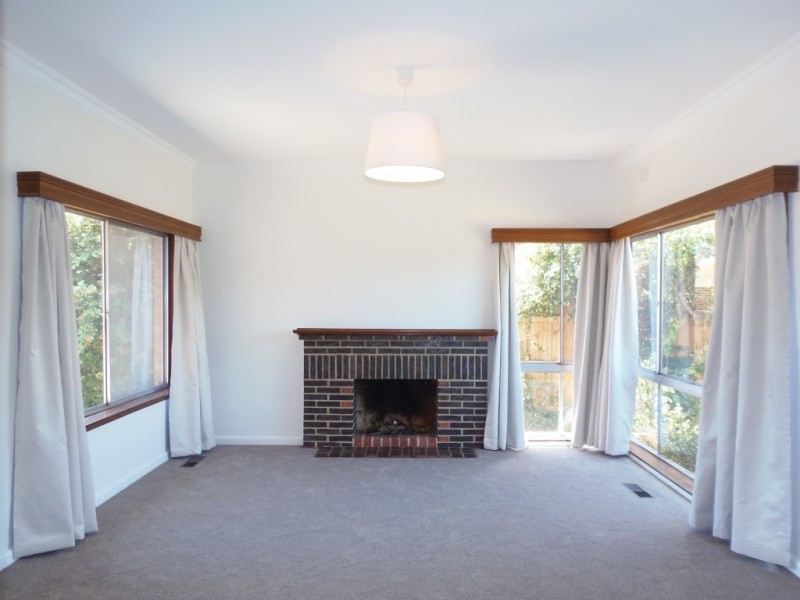 34 Latrobe Court, Caulfield South VIC 3162