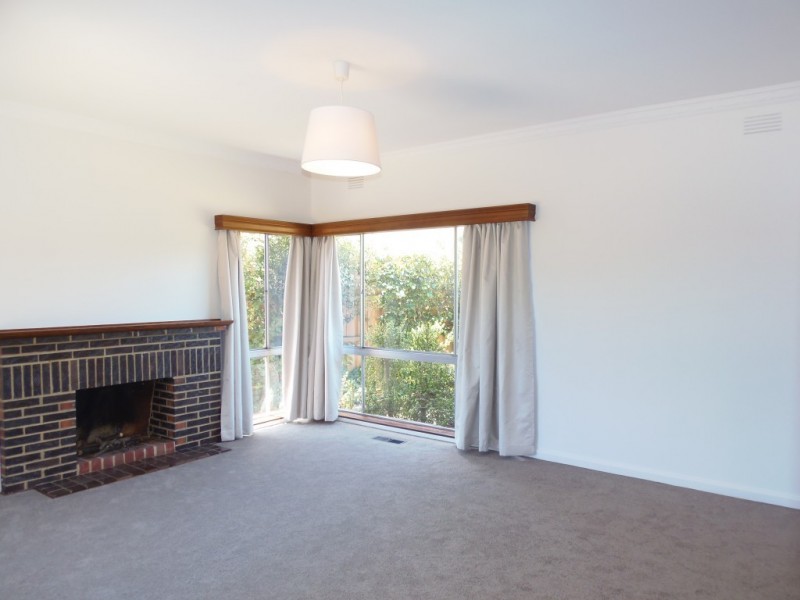 34 Latrobe Court, Caulfield South VIC 3162