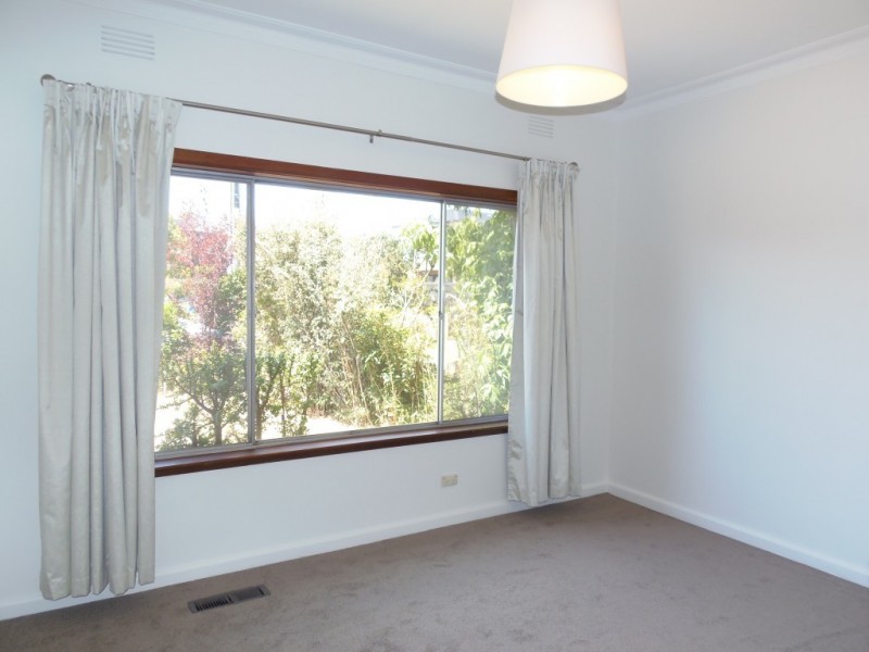 34 Latrobe Court, Caulfield South VIC 3162