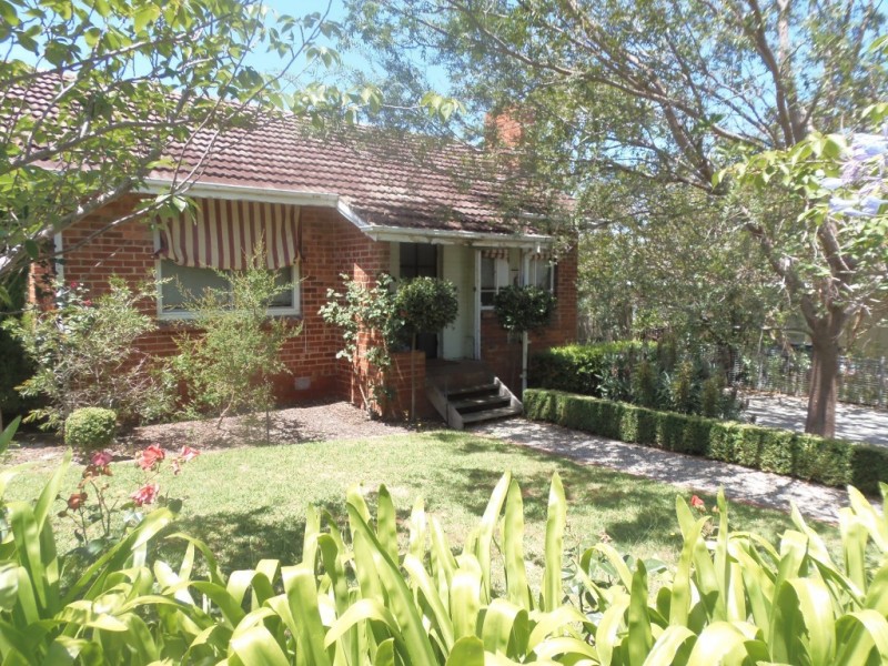 8 Lae Court, Ashburton VIC 3147