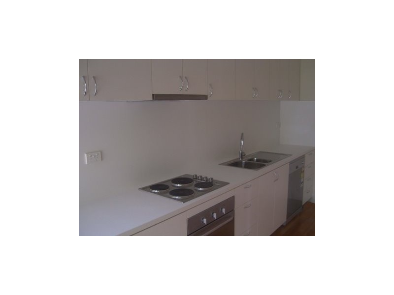 2/103 Guildford Road, Surrey Hills VIC 3127