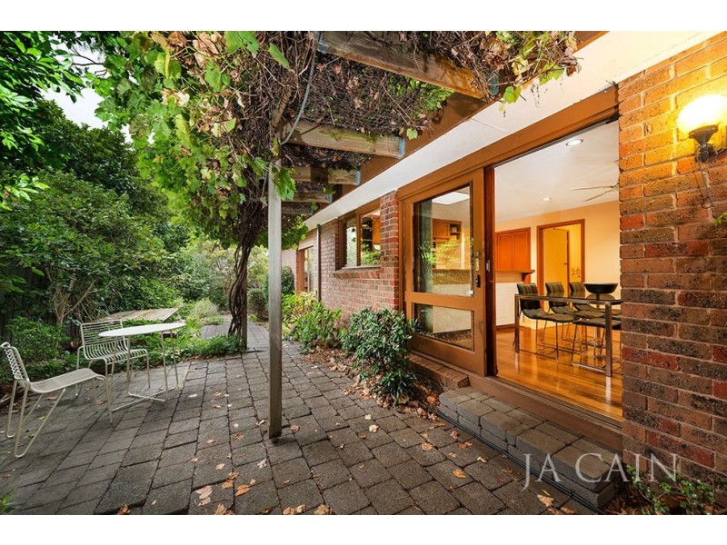 1/19 Kalang Road, Camberwell VIC 3124