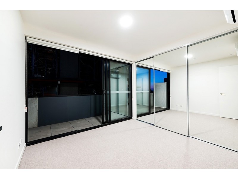 804/79 Market Street, South Melbourne VIC 3205