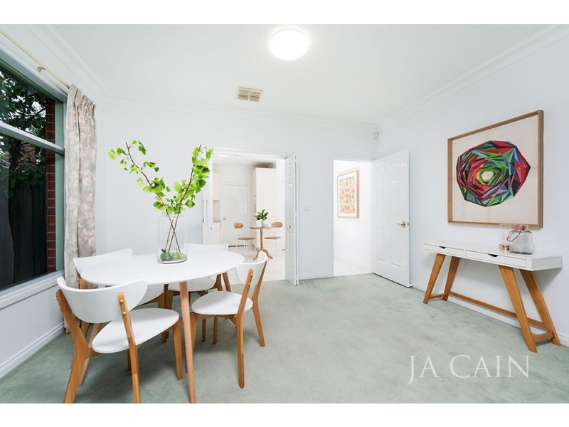1/32 Burke Road, Malvern East VIC 3145