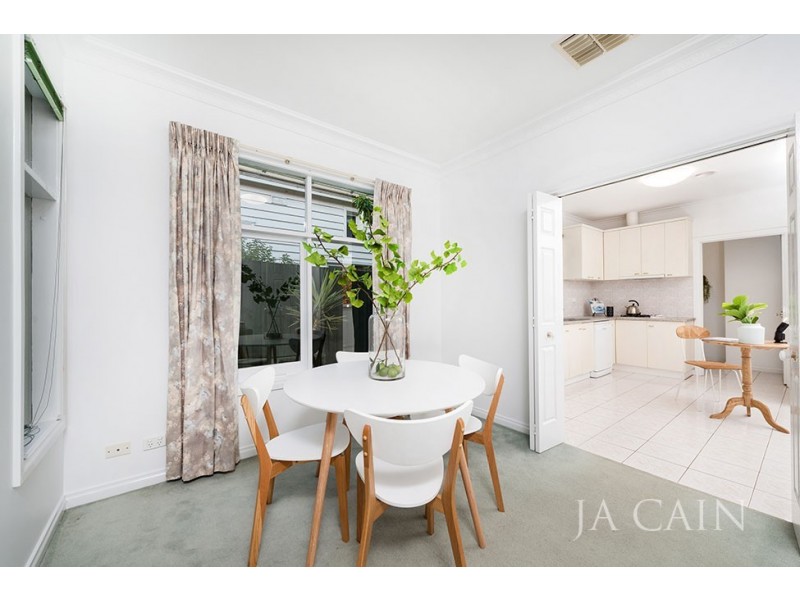 1/32 Burke Road, Malvern East VIC 3145