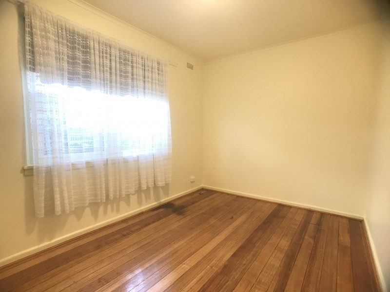15 James Street, Heidelberg Heights VIC 3081