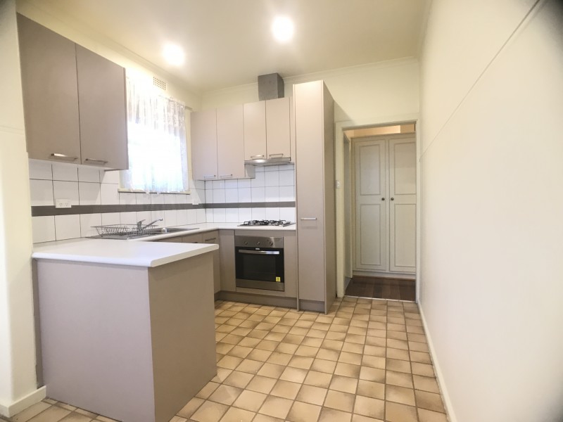 15 James Street, Heidelberg Heights VIC 3081